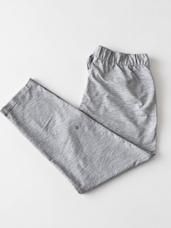 lululemon athletica Pants - Lululemon on The Fly Pant Women's Jogger in Light Gray Size 12